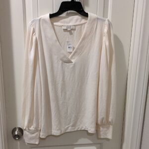 NWT LOFT Women's Soft Cream V-Neck Sweater